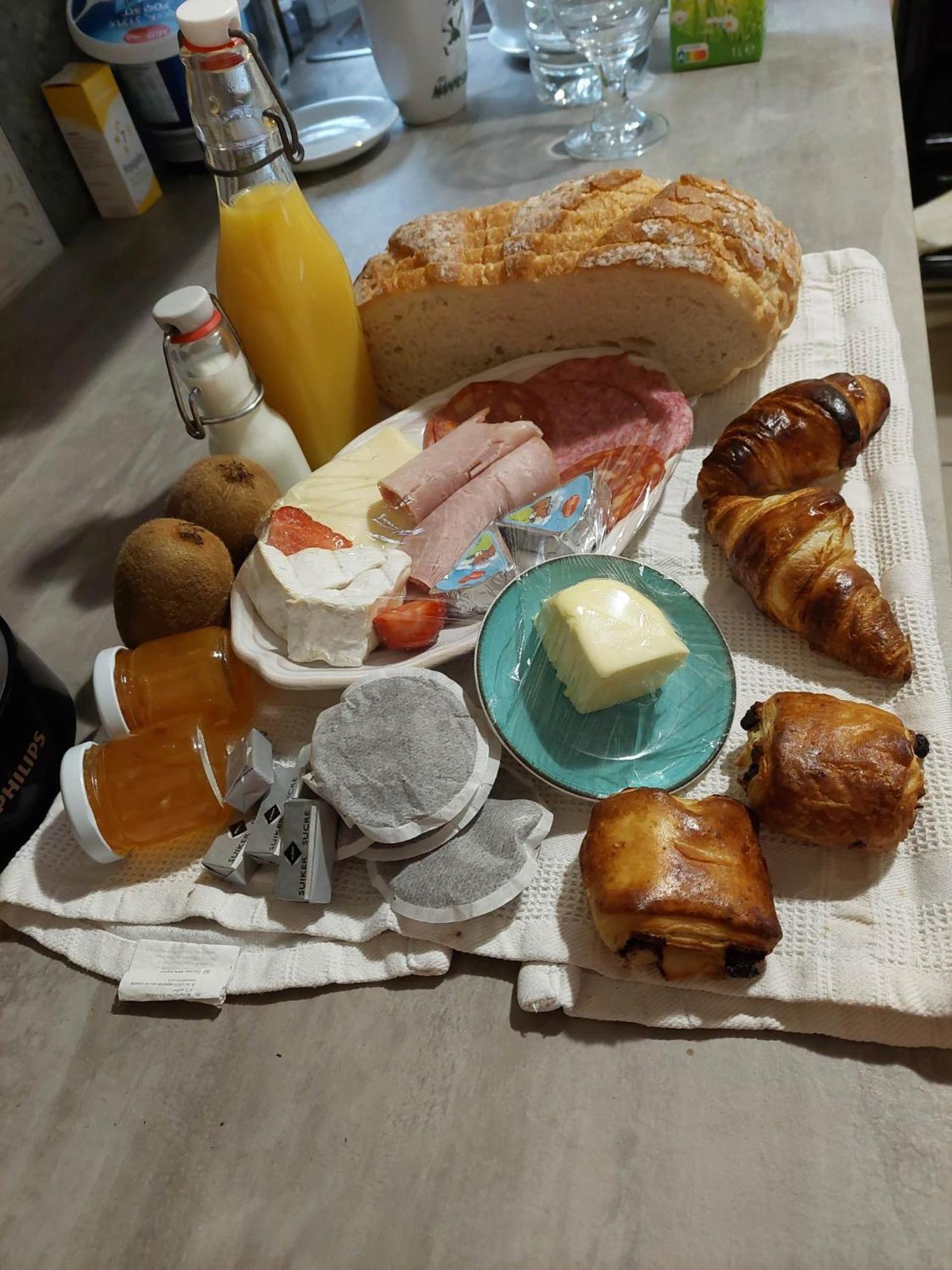 La P'Tite Maison Charleroi Luaran gambar